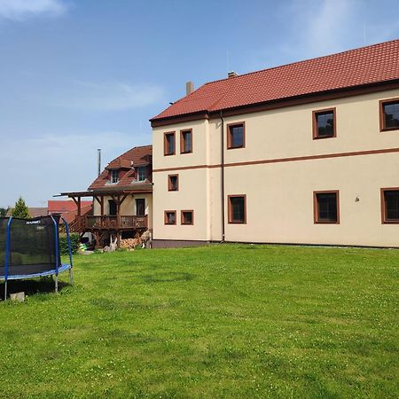 Zamecek Cerov Apartment Jičín Exterior foto