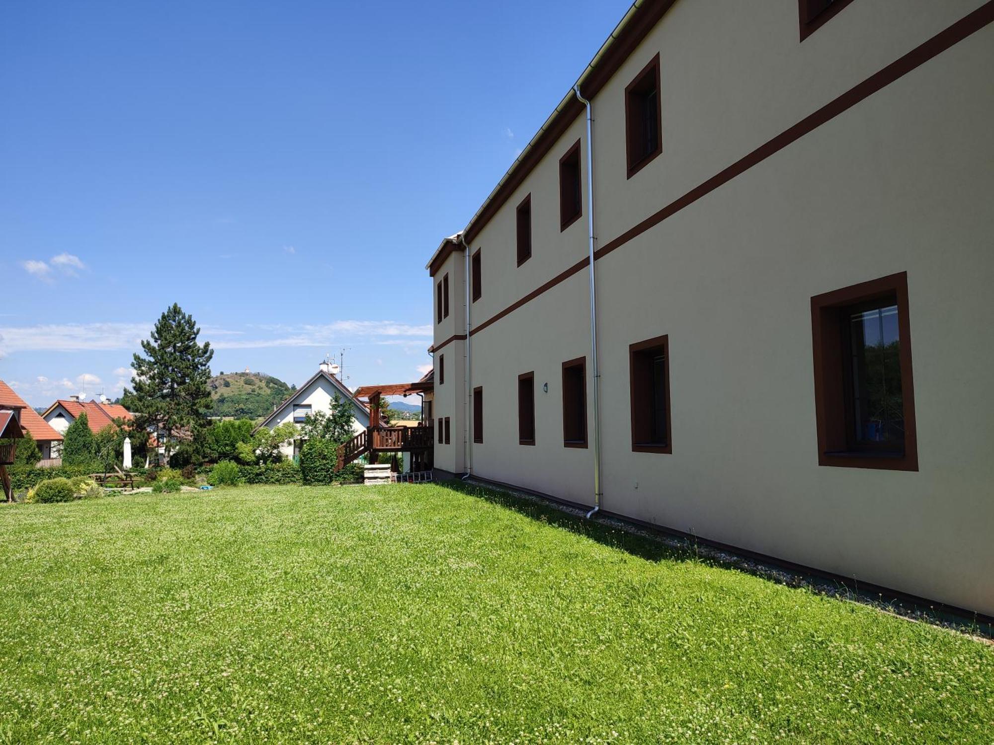 Zamecek Cerov Apartment Jičín Exterior foto