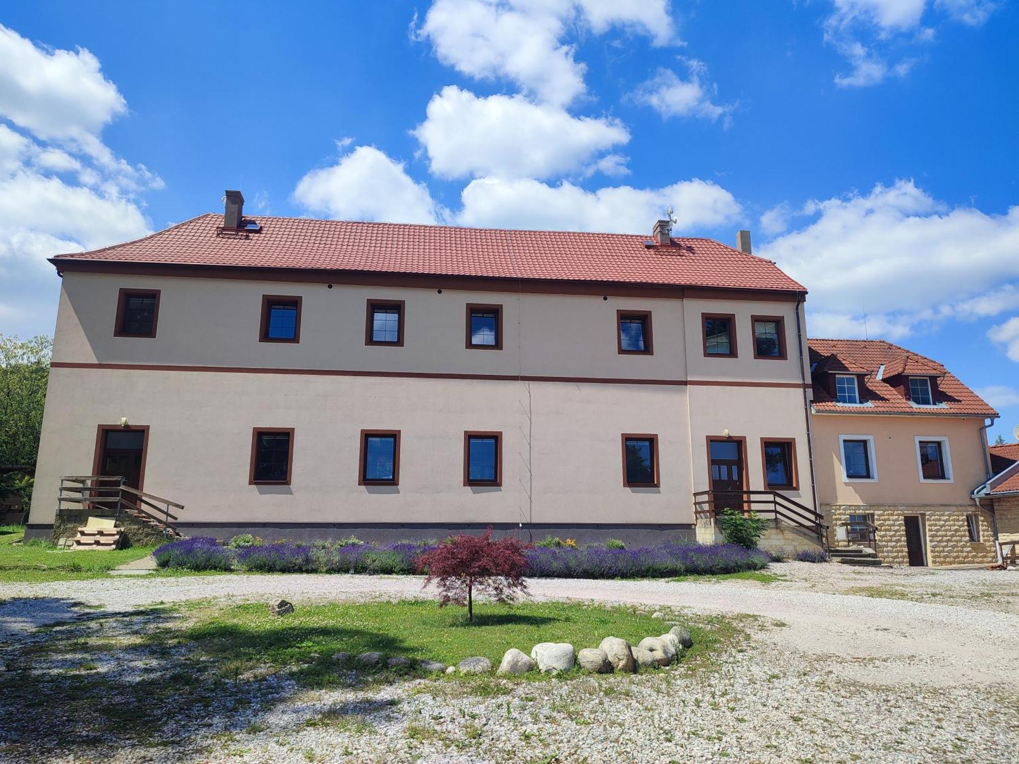 Zamecek Cerov Apartment Jičín Exterior foto
